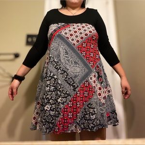 Flowy 2b together dress w/POCKETS. Size L